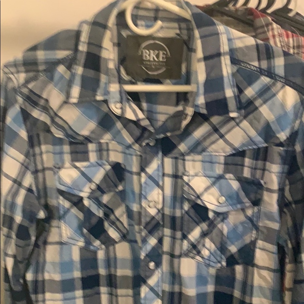 Men’s Buckle shirt